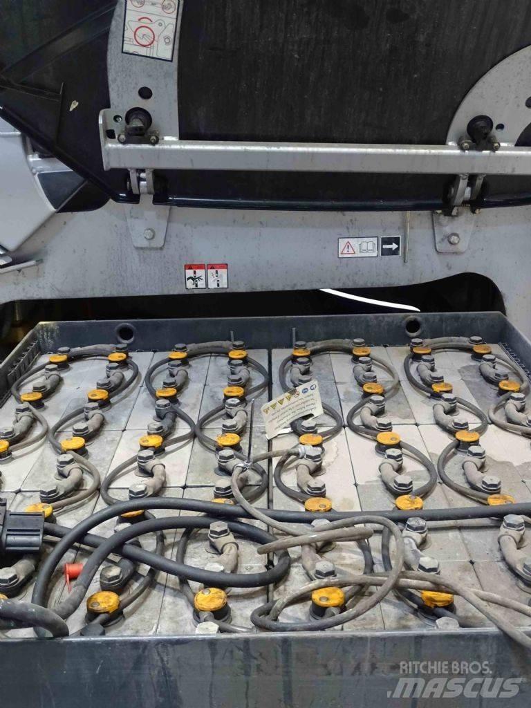 Still RX60-35/600 Električni viljuškari