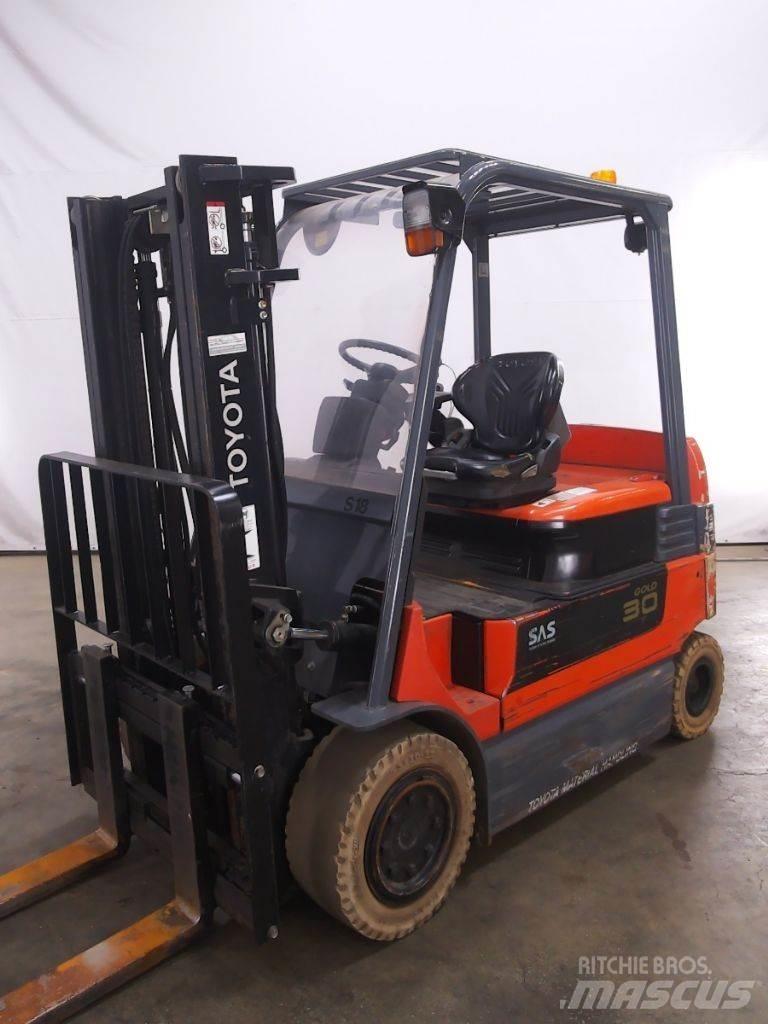 Toyota 7FBMF30 Električni viljuškari