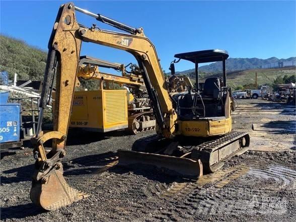 CAT 305C Mini bageri < 7t