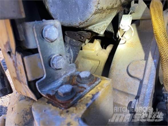 CAT 305C Mini bageri < 7t
