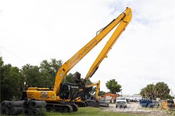 JCB JS370 Bageri guseničari