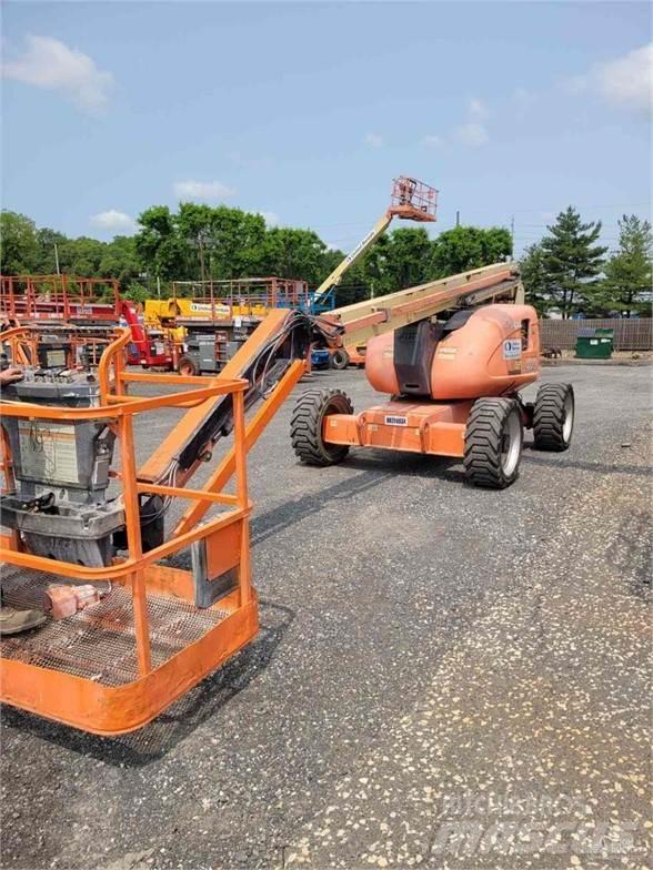 JLG 600AJ Zglobne podizne platforme