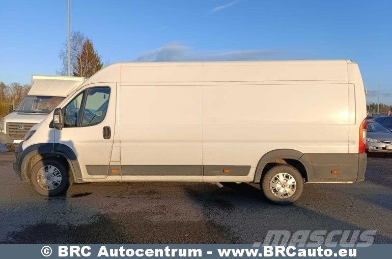 Fiat Ducato Sanduk kombiji