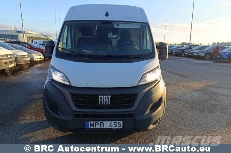 Fiat Ducato Sanduk kombiji