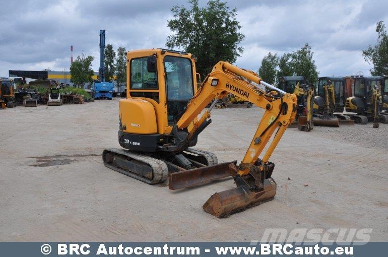 Hyundai R30Z-9AK Mini bageri < 7t