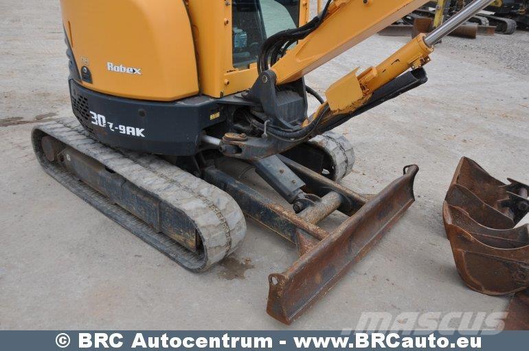 Hyundai R30Z-9AK Mini bageri < 7t