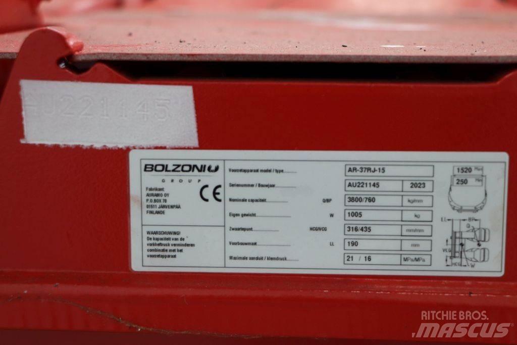 Bolzoni AR-37RJ-15 Ostalo