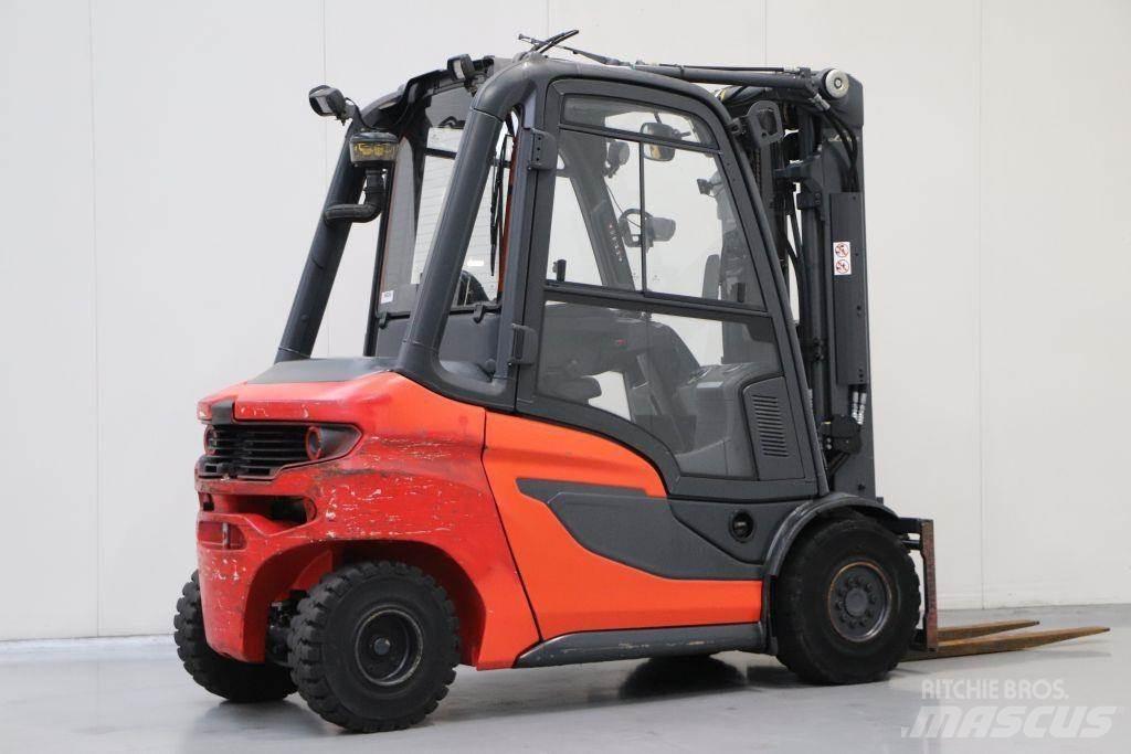 Linde H30D-01 Dizelski viljuškari