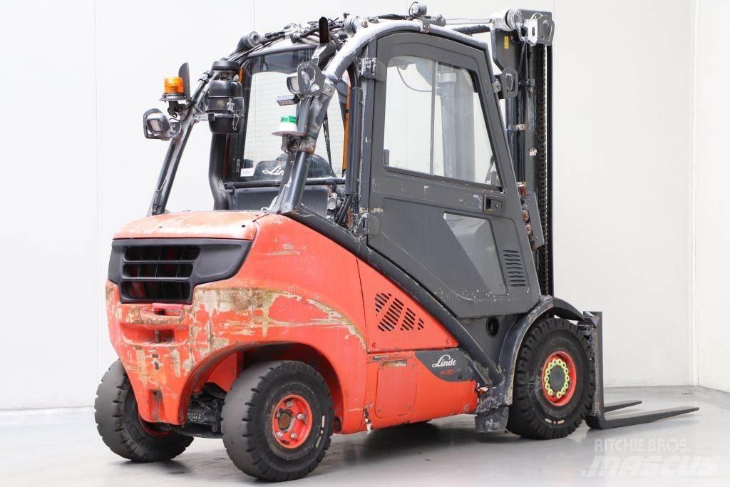 Linde H30D-02 Dizelski viljuškari
