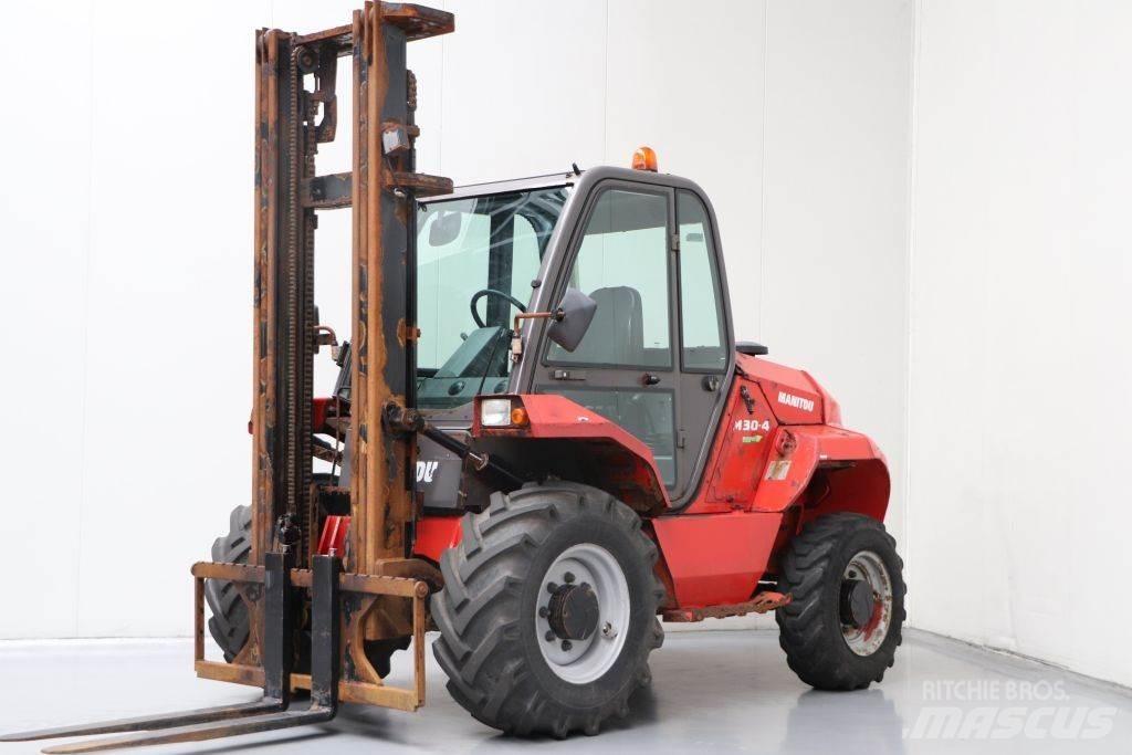 Manitou M30-4 Vanterenski viljuškar