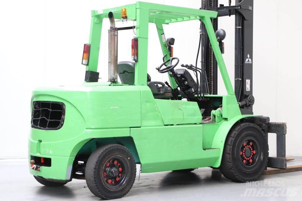 Mitsubishi FD50K Dizelski viljuškari
