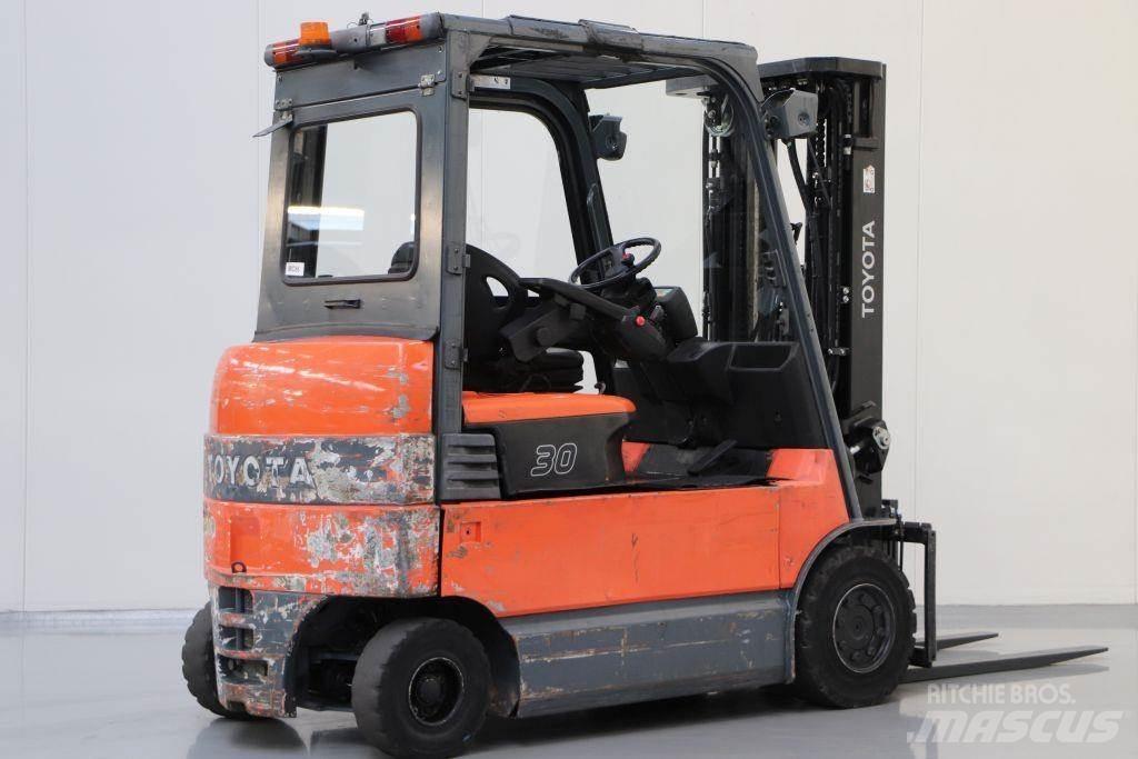Toyota 7FBMF30 Električni viljuškari