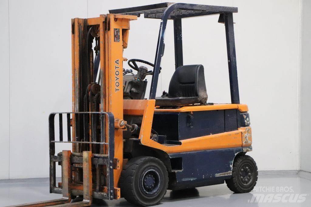 Toyota FBM25 Električni viljuškari