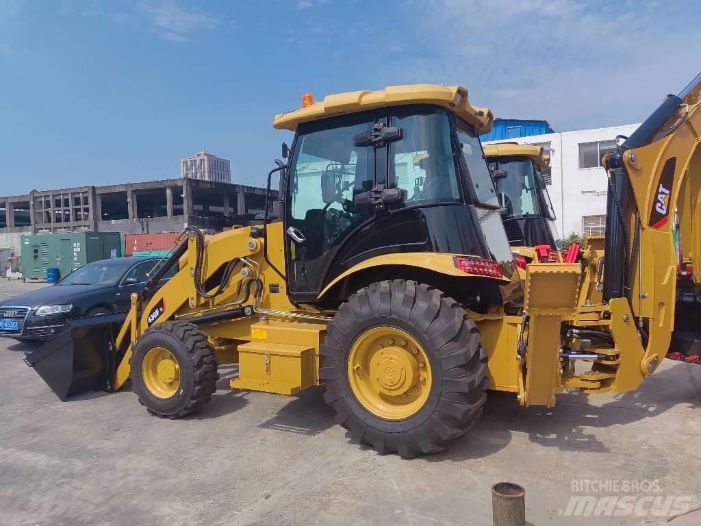 CAT 430 F Rovokopači