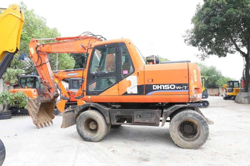 Doosan DH 150 W-7 Bageri točkaši