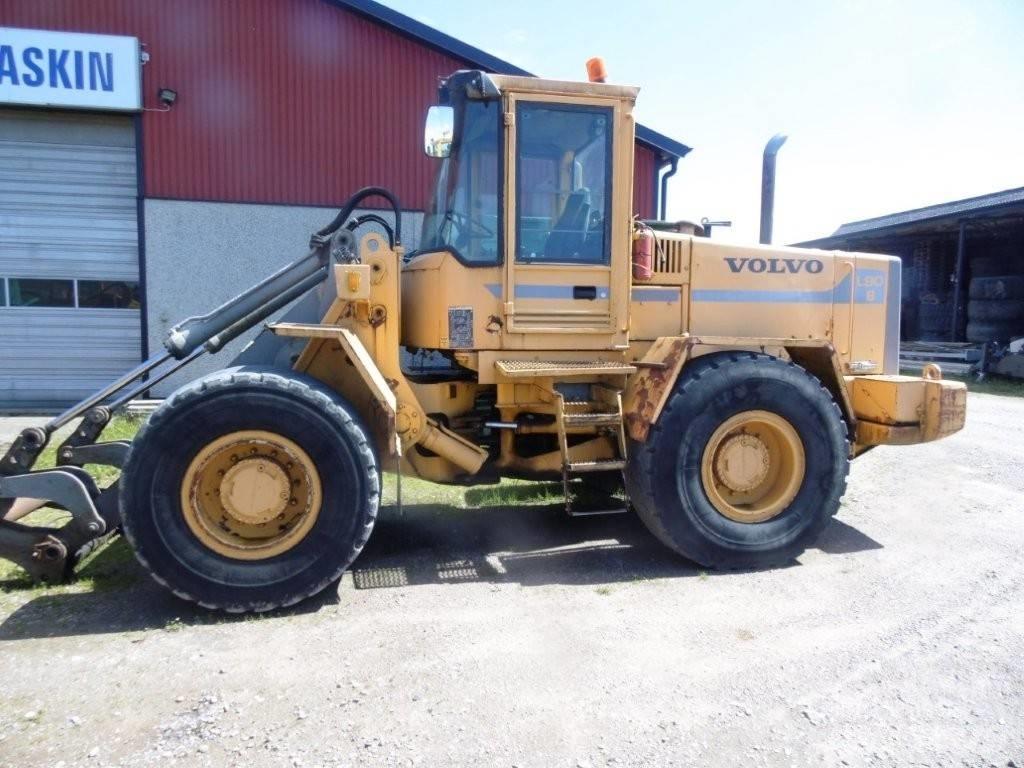 Volvo L90B Utovarivači na točkove