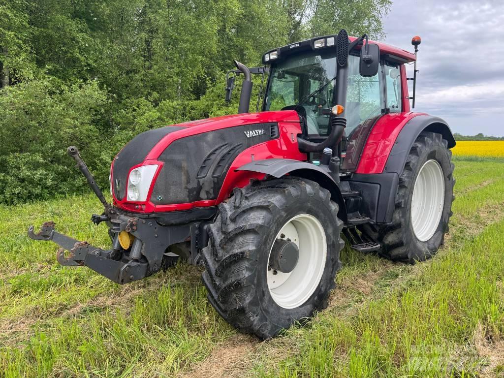 Valtra T 163 EV GPS Traktori
