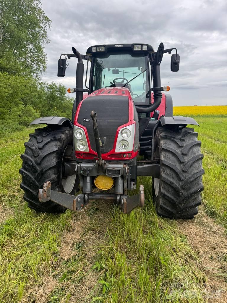 Valtra T 163 EV GPS Traktori