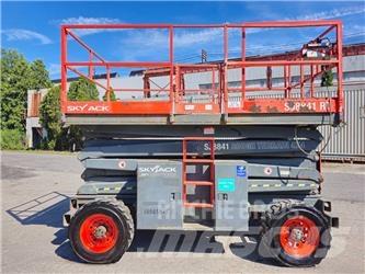 SkyJack SJ8841RT Makazaste platforme