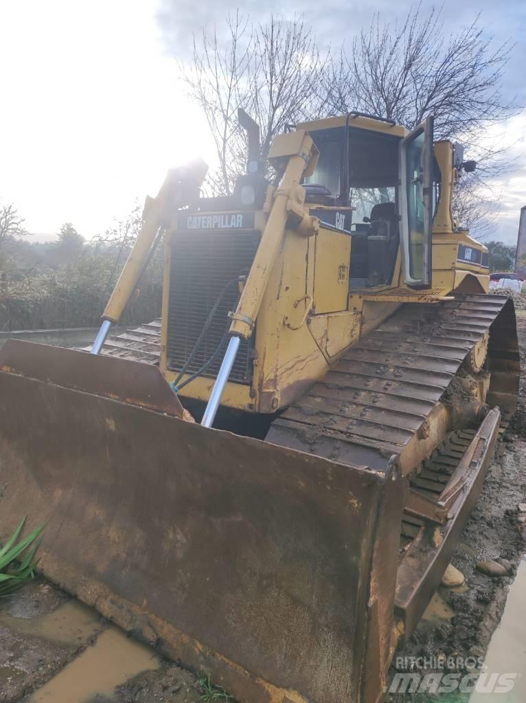 CAT D 6 R LGP II Buldožeri guseničari