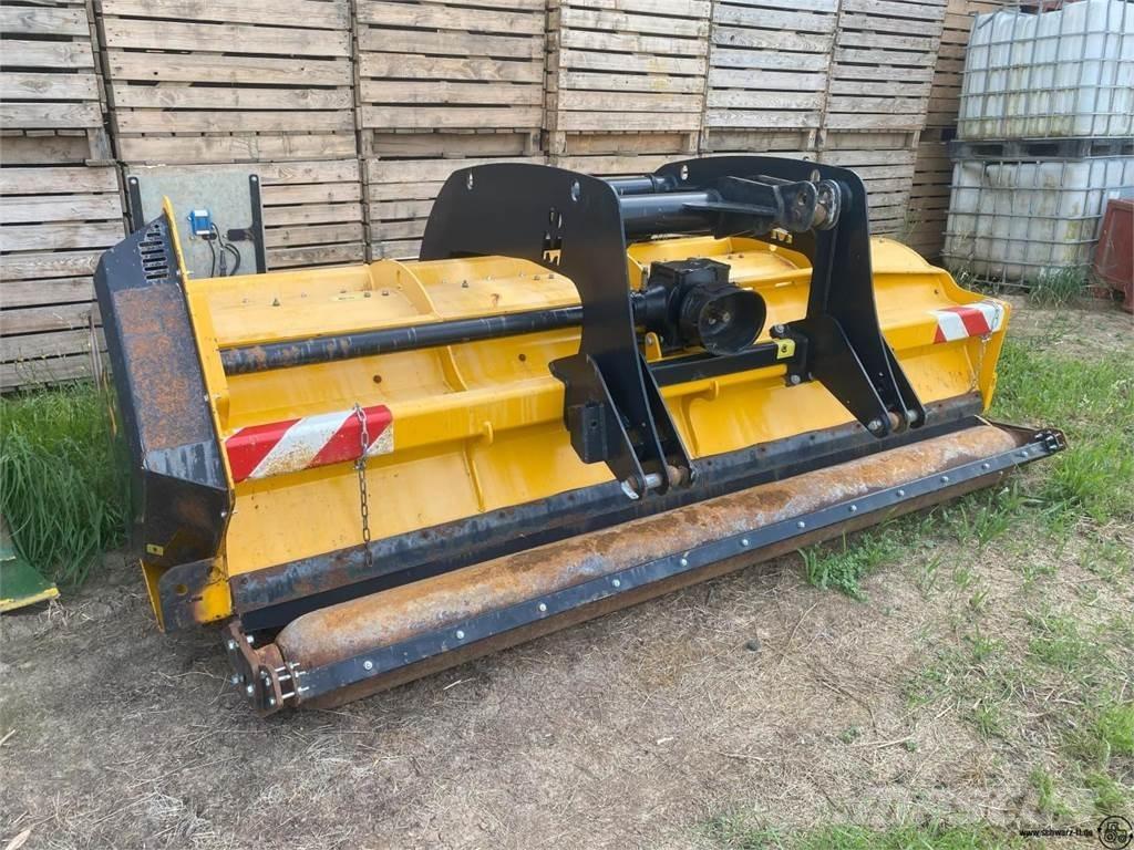 Müthing Farmer 300 Kosilice za livade