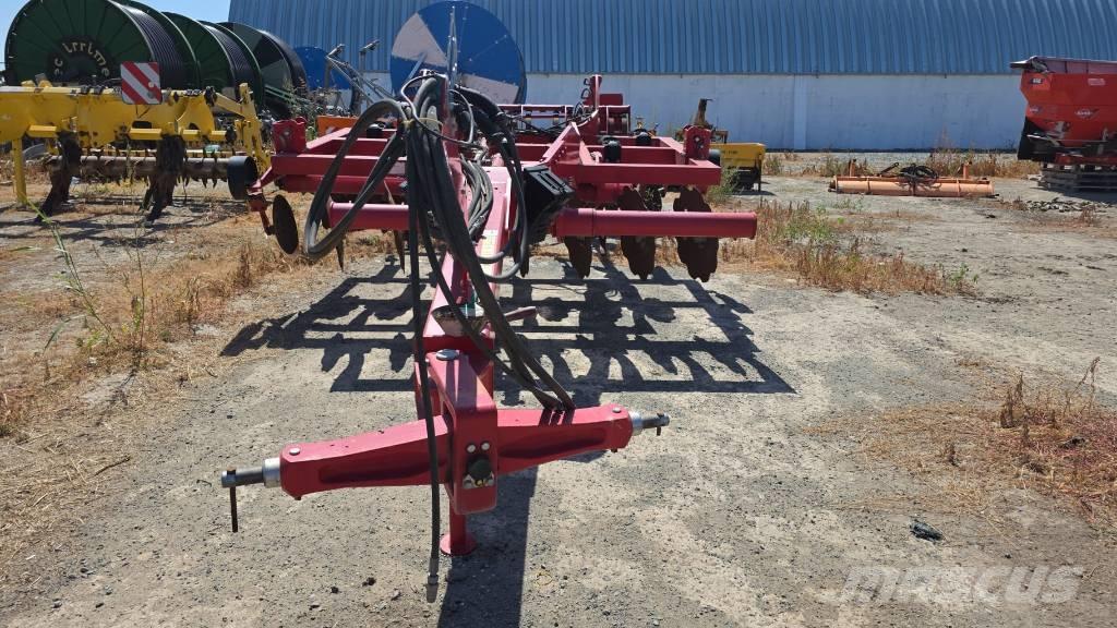 Horsch Tiger 3 MT Kultivatori