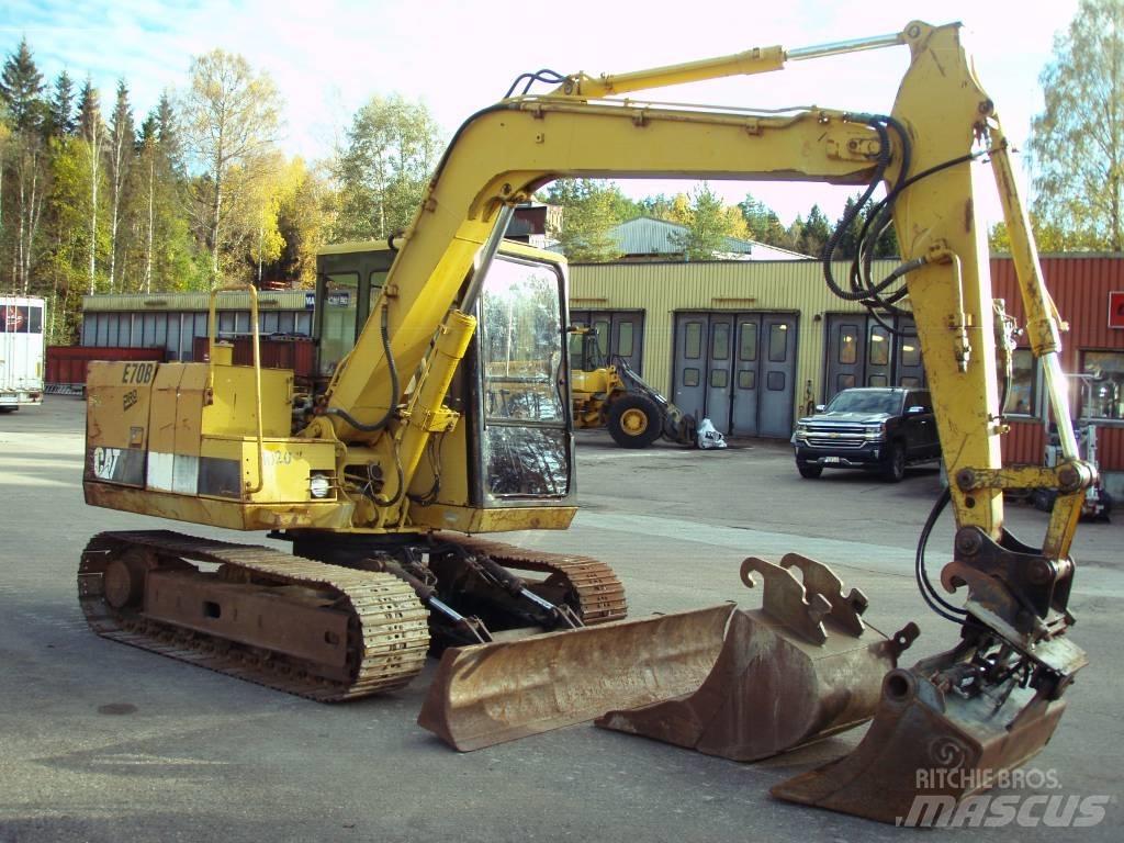 CAT E 70 B Midi bageri 7t – 12t