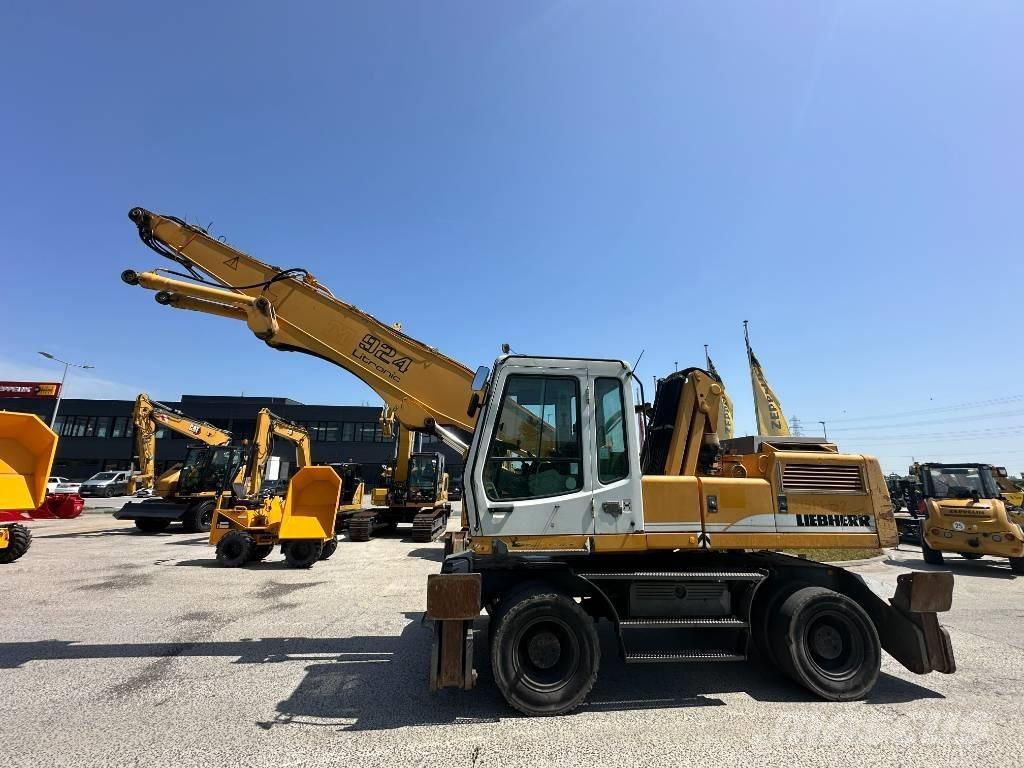 Liebherr A 924 Bageri za prenos primarnih/sekundarnih sirovina