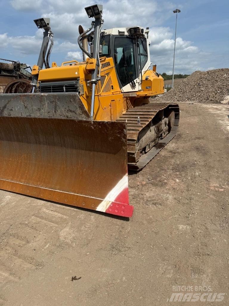 Liebherr 736 LGP Buldožeri guseničari