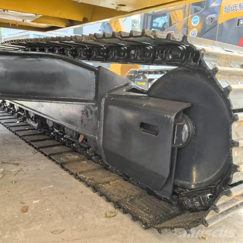 Komatsu PC 130-7 Bageri guseničari