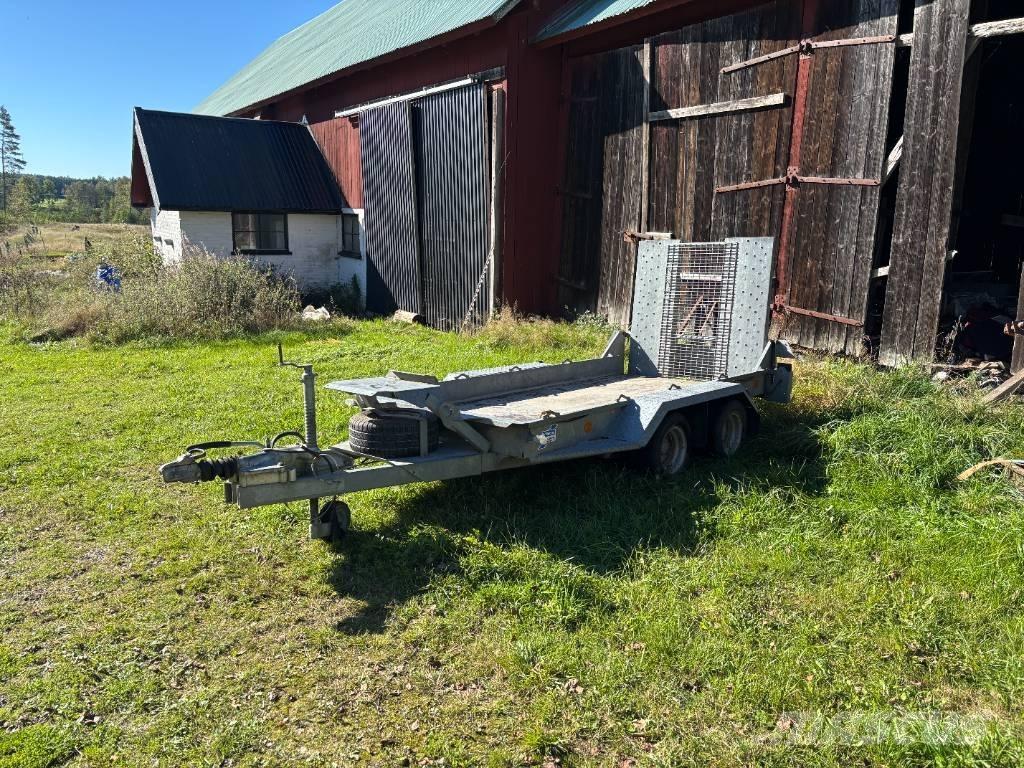 Ifor Williams 2 HB Niski utovarivači