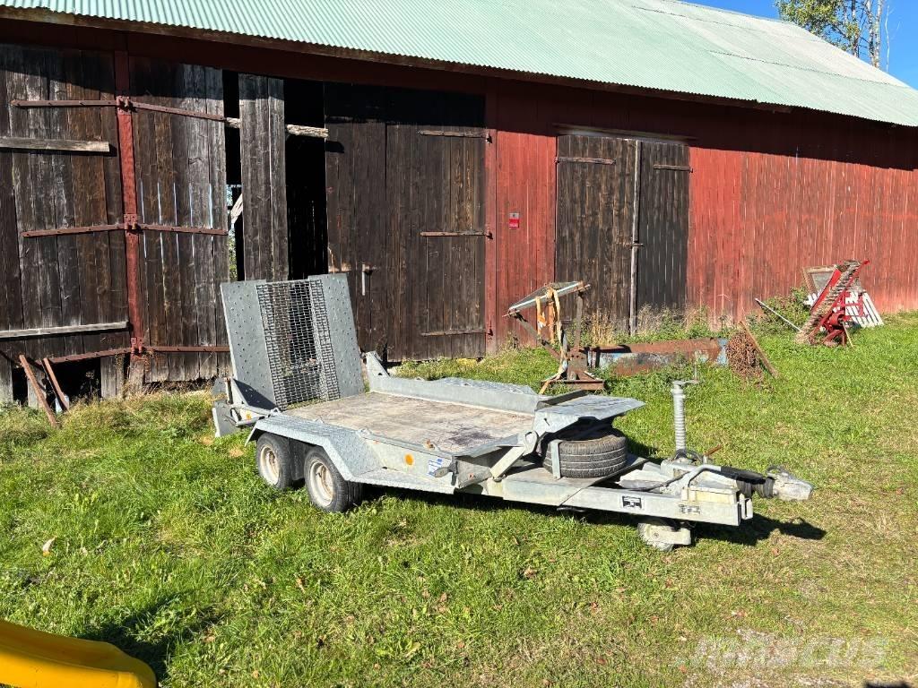 Ifor Williams 2 HB Niski utovarivači
