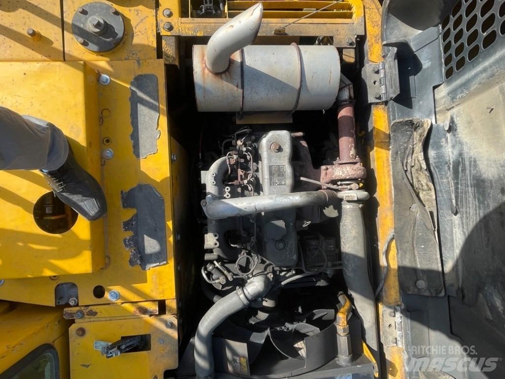 JCB JS 145 W Bageri točkaši
