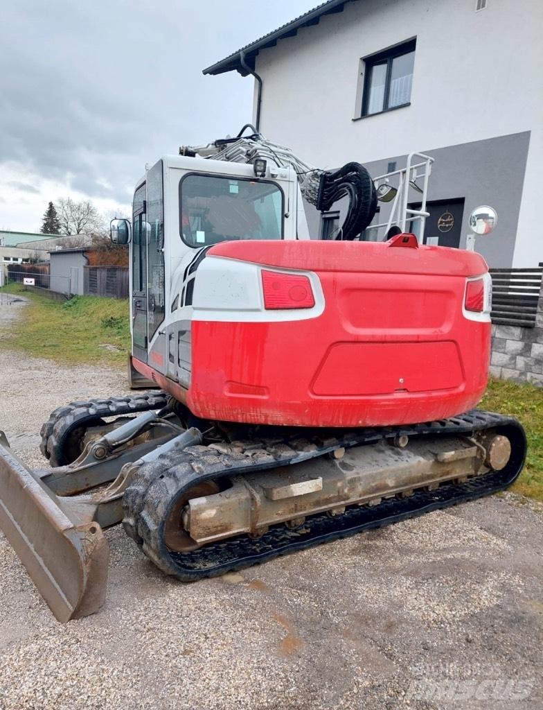 Takeuchi TB 2150 Bageri guseničari