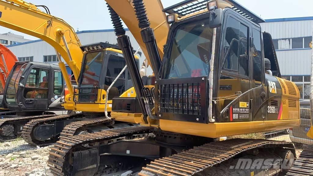 CAT 326D Bageri guseničari