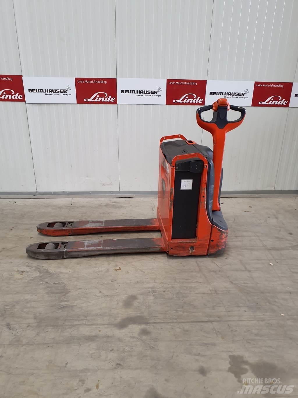 Linde T16 Nisko podizni električni viljuškar