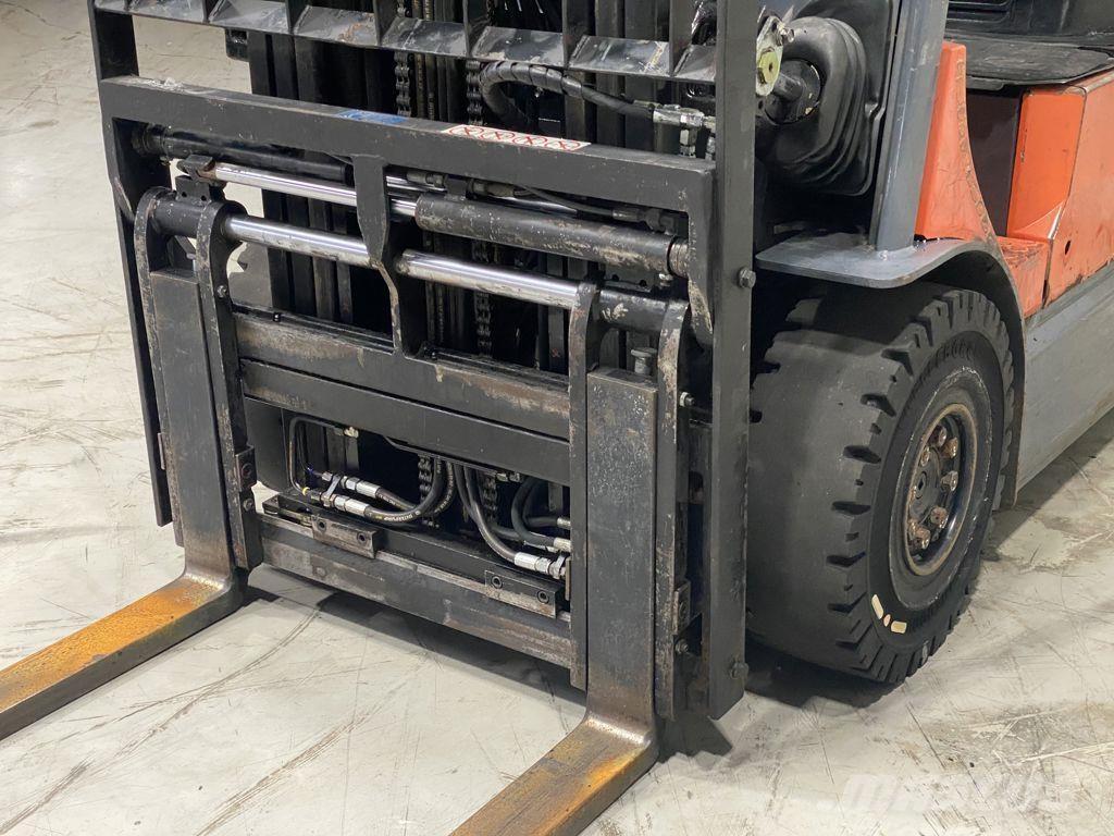 Toyota 7FBMF25 Električni viljuškari