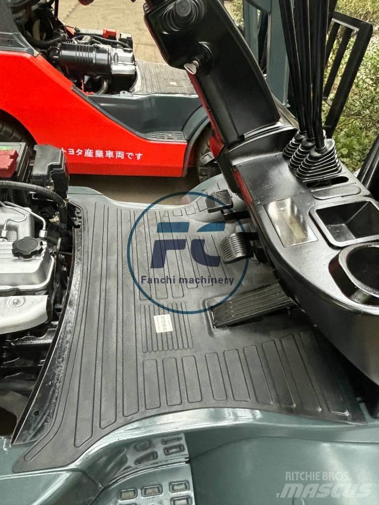 Toyota FDZN 30 Dizelski viljuškari