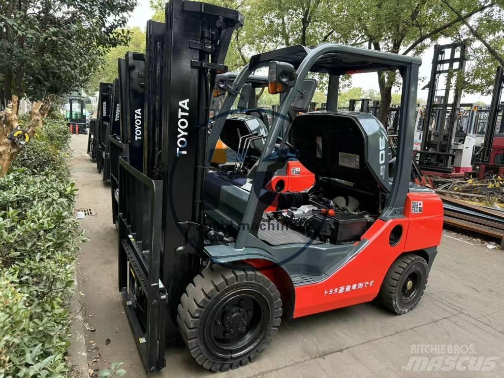 Toyota FDZN 30 Dizelski viljuškari