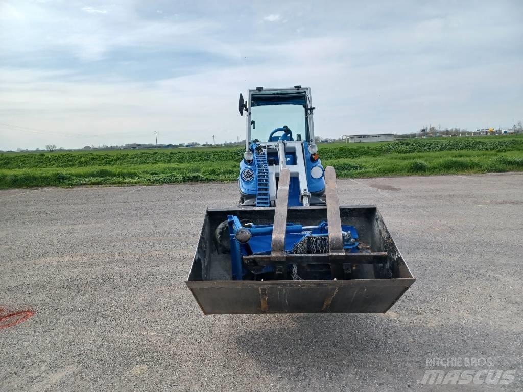 Multione SL840 4WD Skid steer mini utovarivači
