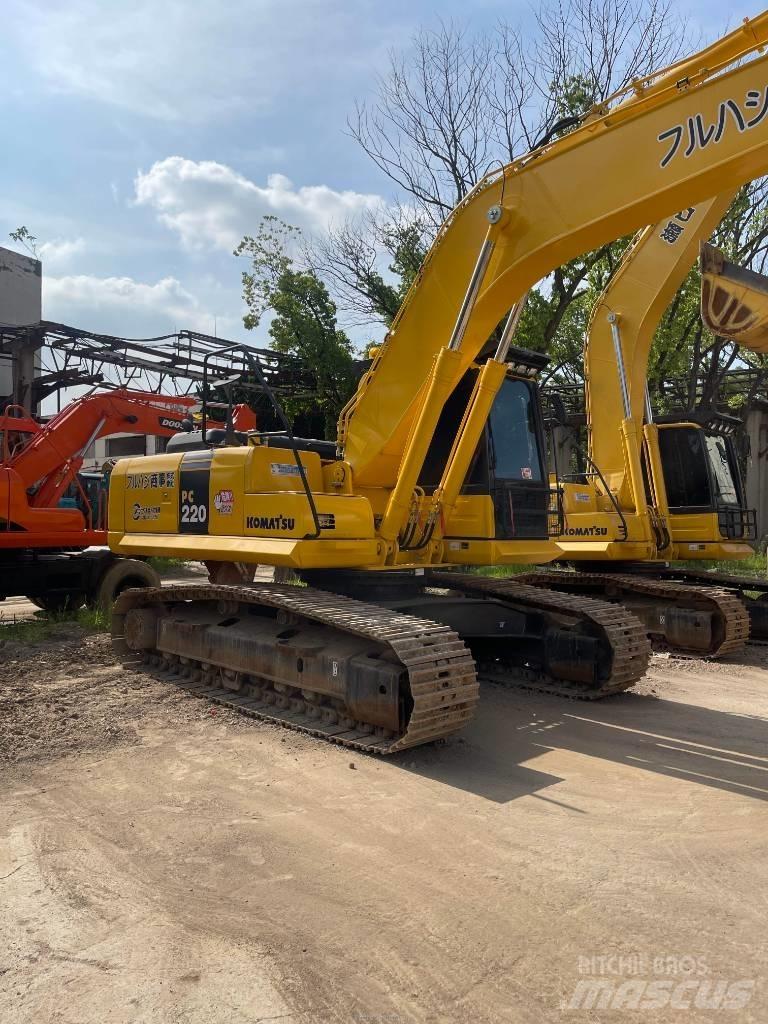 Komatsu pc220-8 Bageri guseničari