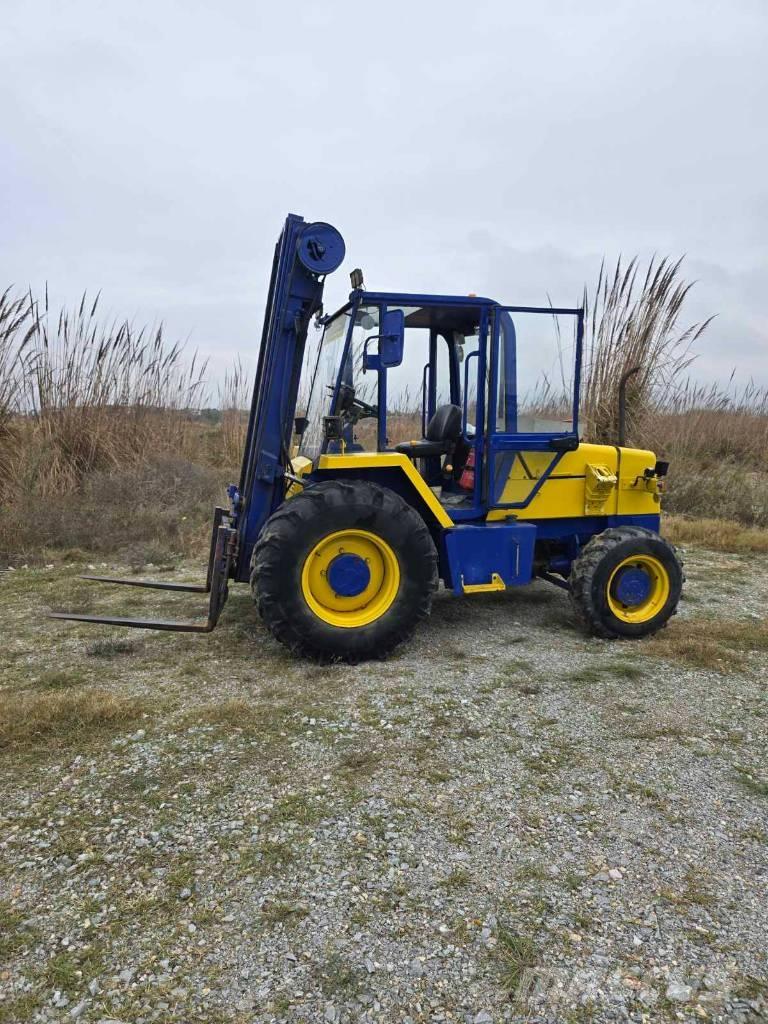 JCB 926 Vanterenski viljuškar