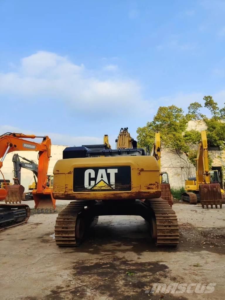 CAT 349 D2 Bageri guseničari