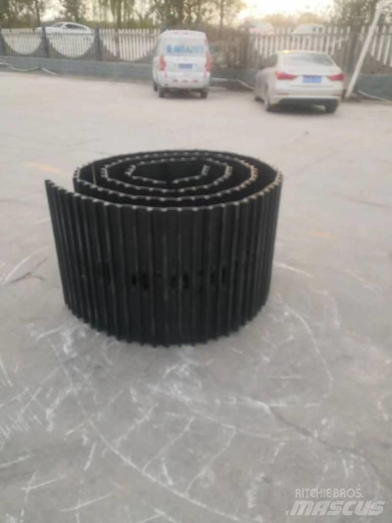 Komatsu PC200-7 Gusenice za građevinarstvo