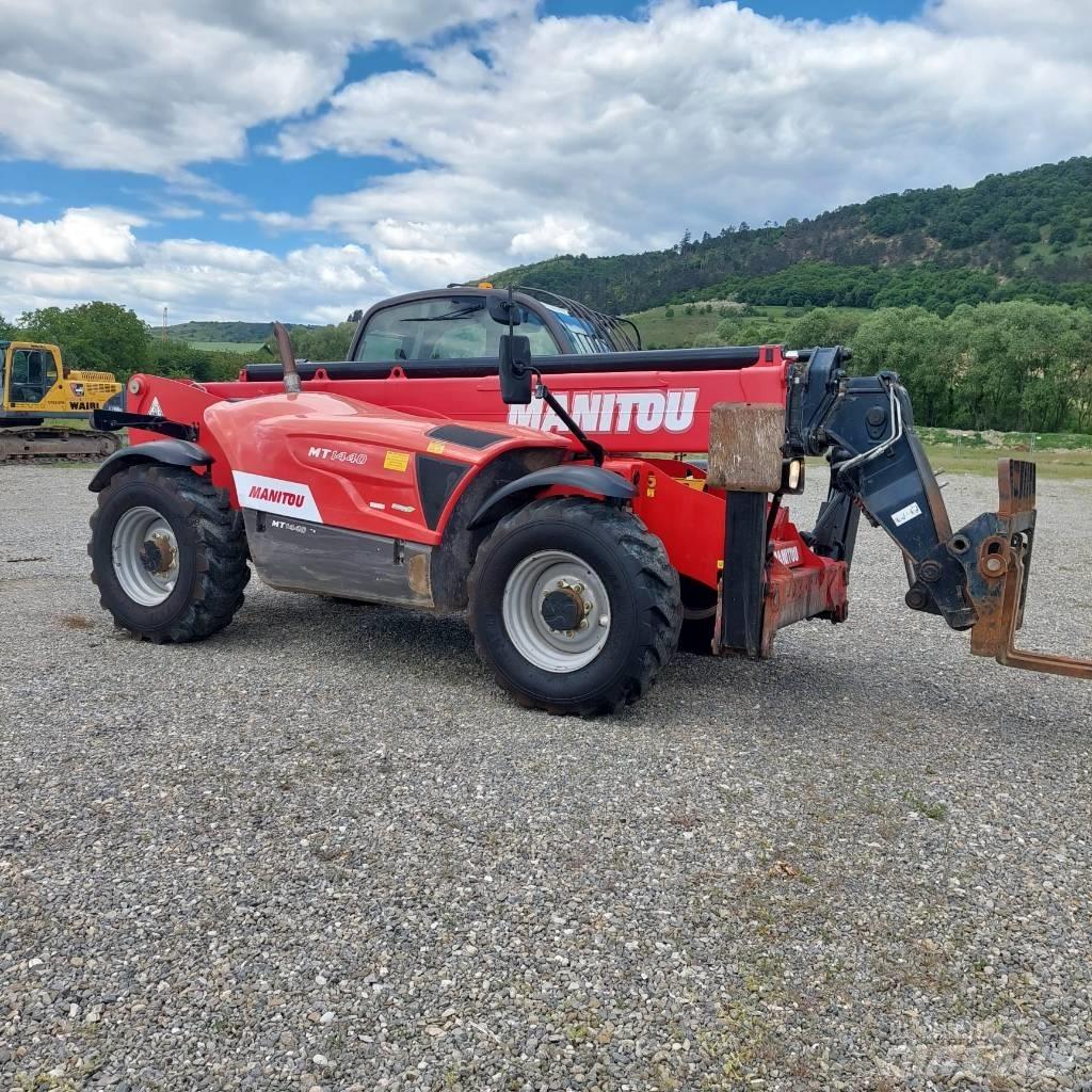 Manitou MT 1440 Teleskopski viljuškari
