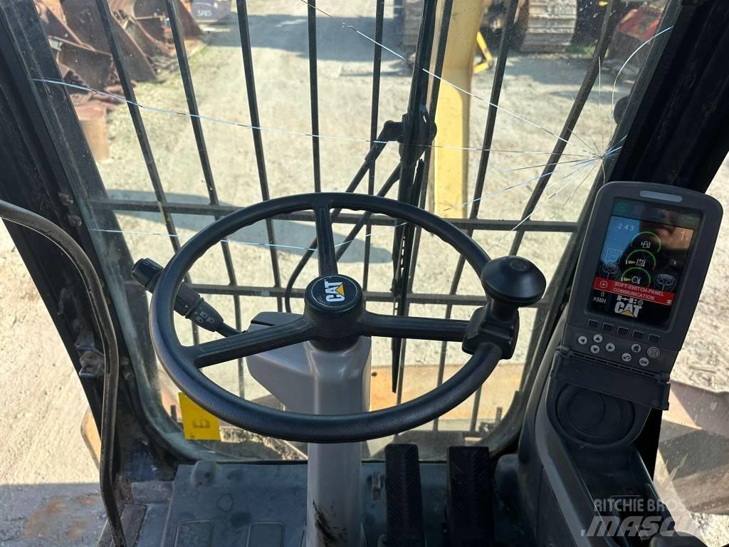 CAT M 318 D MH Bageri za prenos primarnih/sekundarnih sirovina