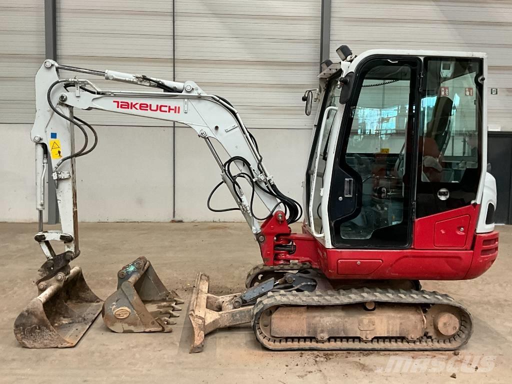 Takeuchi TB 230 Mini bageri < 7t
