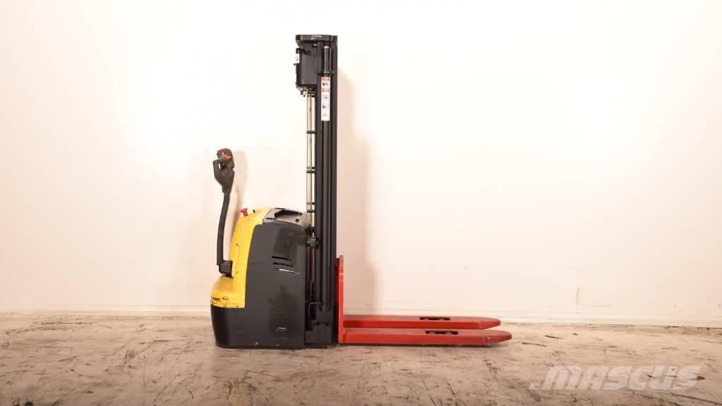 Hyster S1.5UT-24 Ručni električni viljuškar