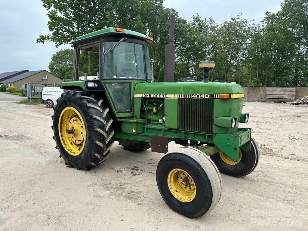 John Deere 4040 Traktori