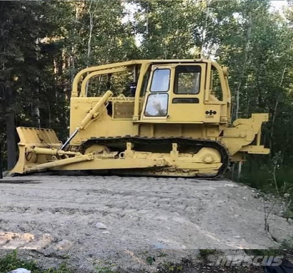 Komatsu D 85 A-12 Buldožeri guseničari